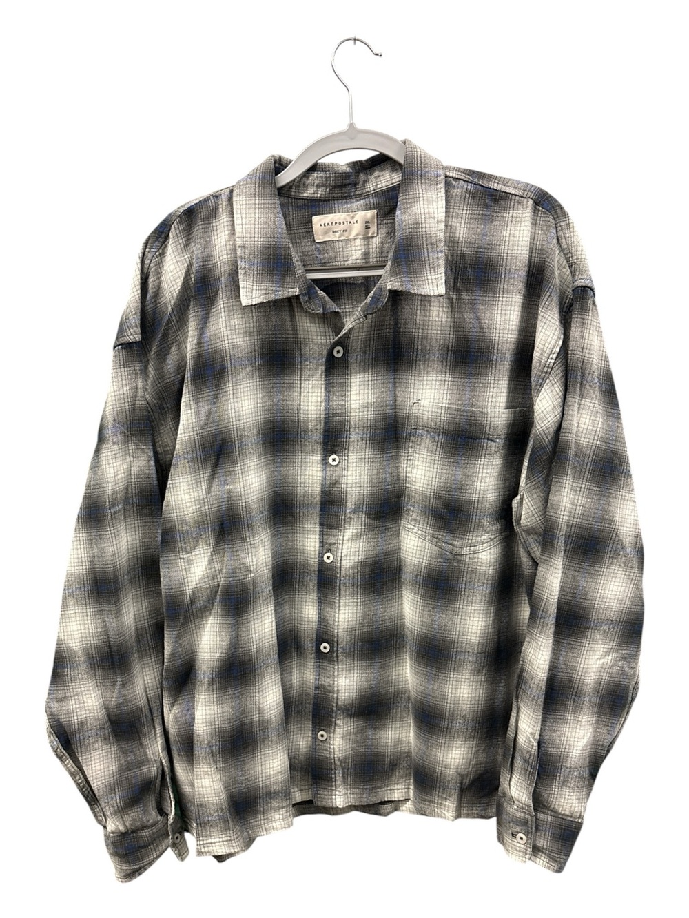Aeropostale Men's Gray & Blue Plaid Button-Down Shirt